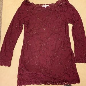 Lacey off-should shirt